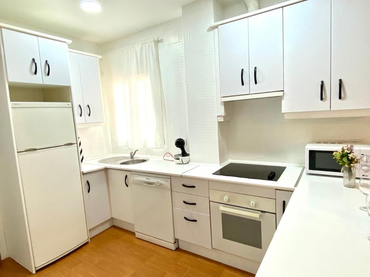 El Reloj Del Viajero Apartment Sevilla Bagian luar foto