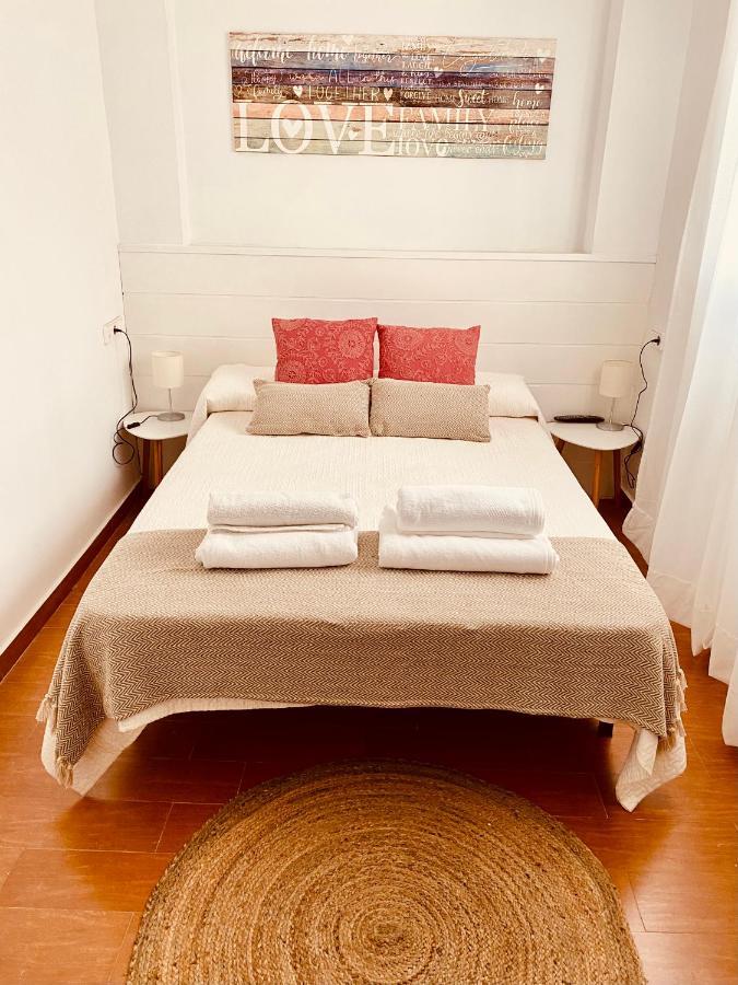 El Reloj Del Viajero Apartment Sevilla Bagian luar foto