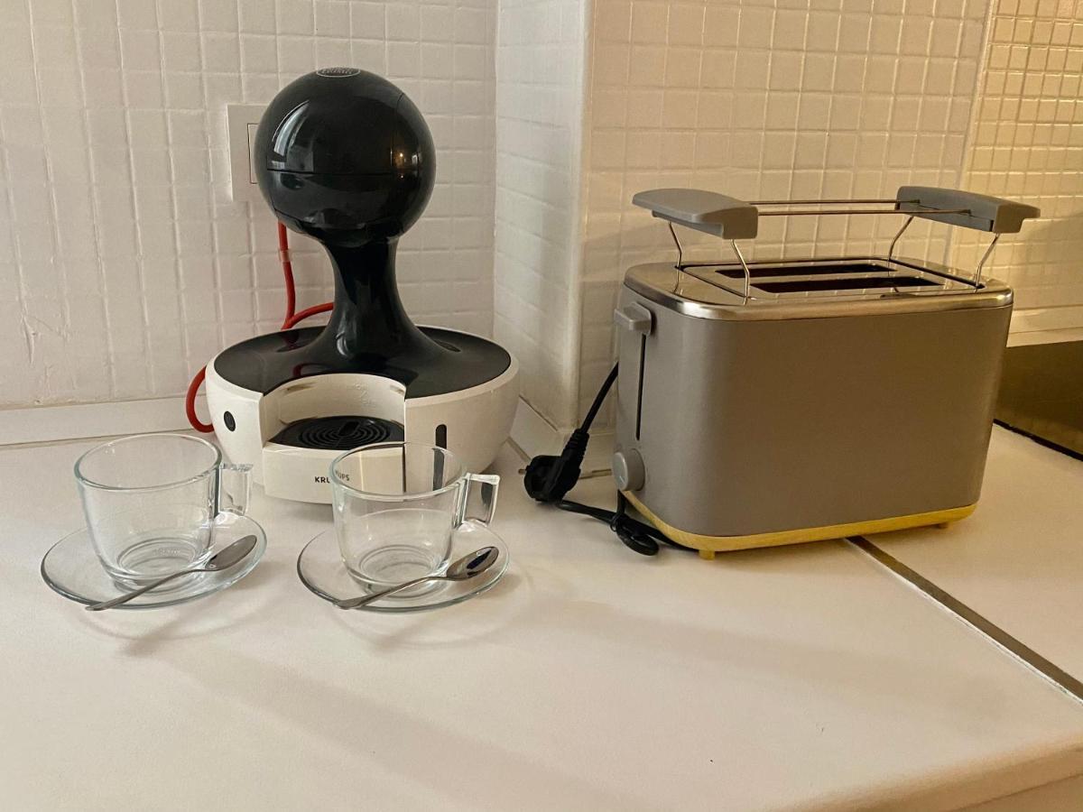 El Reloj Del Viajero Apartment Sevilla Bagian luar foto