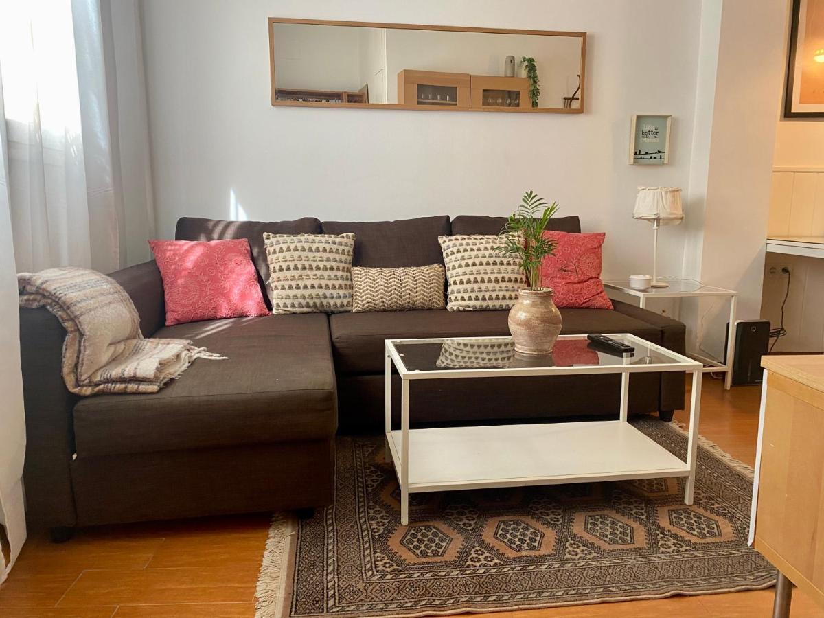 El Reloj Del Viajero Apartment Sevilla Bagian luar foto